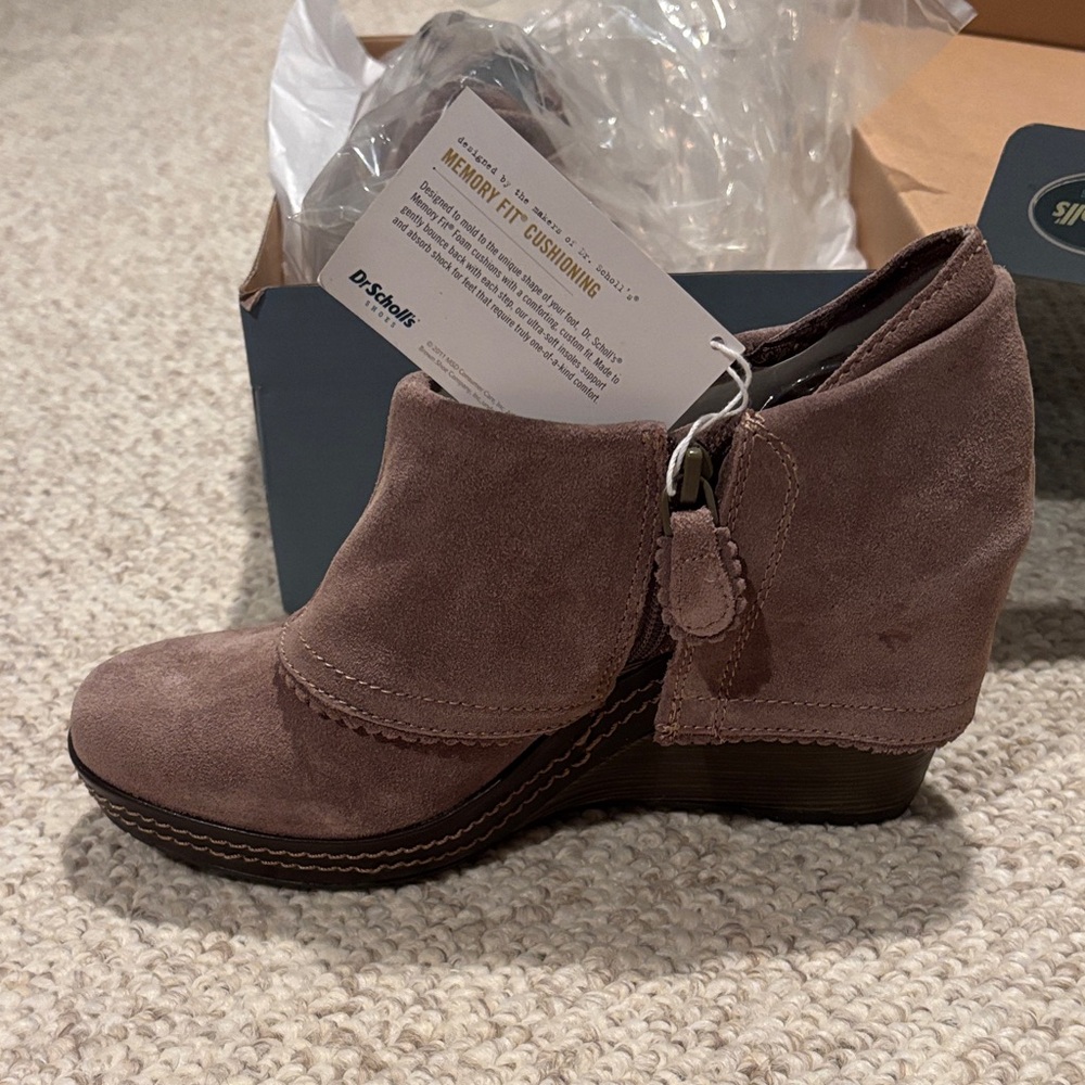 Dr. Scholl's Mauve Suede Wedge Ankle Booties